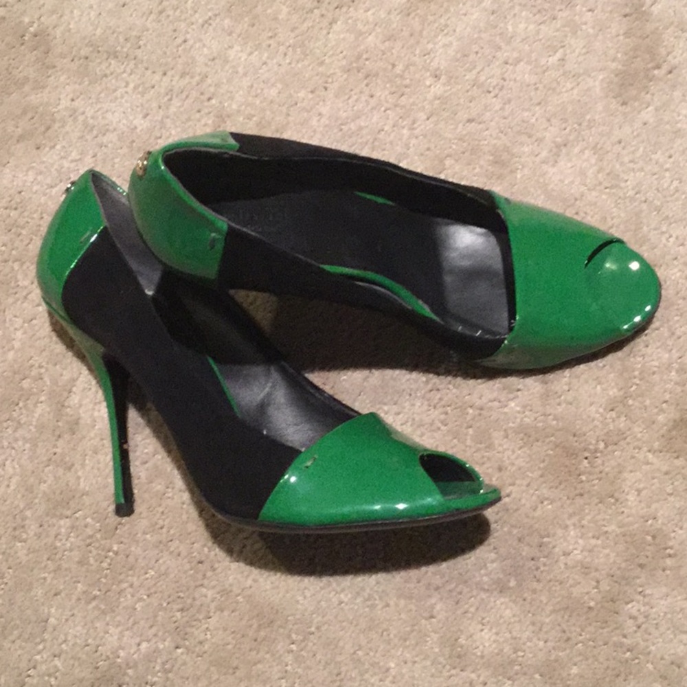 Gucci peep toe stilletos